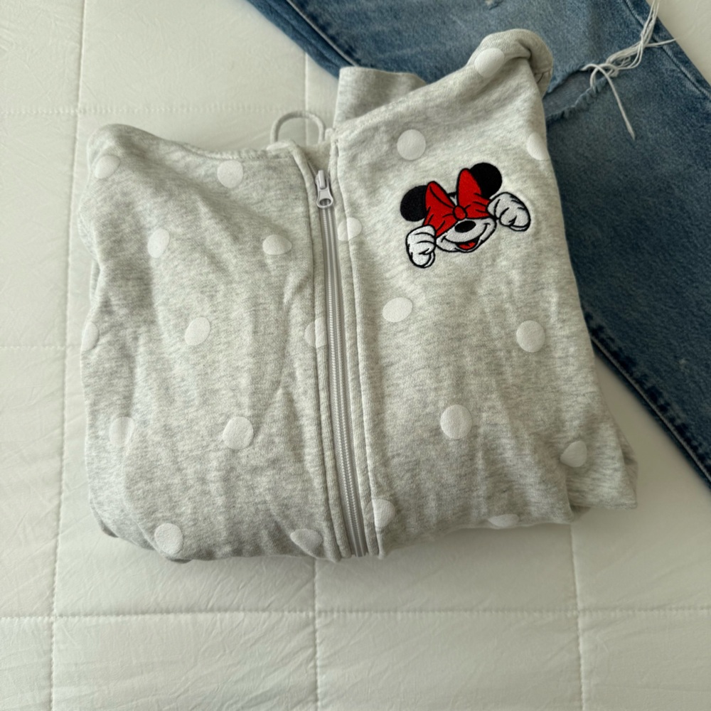 Disney Minnie Mouse Sweatshirt Size Large‎